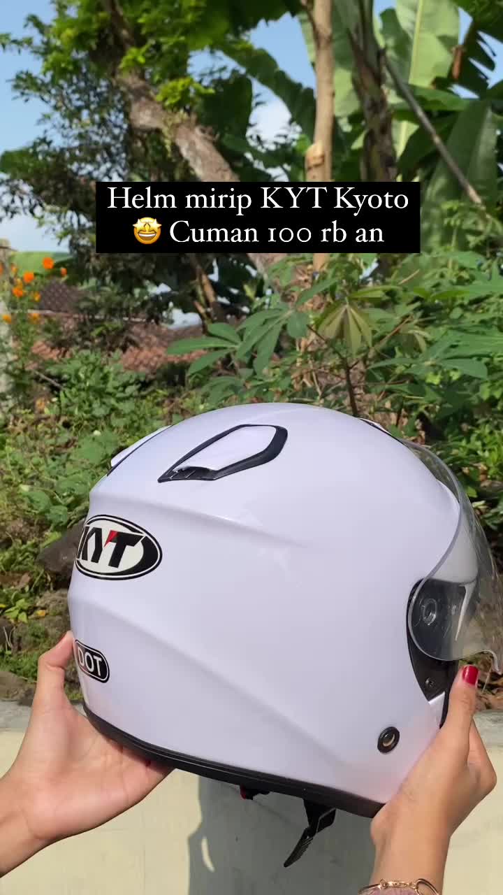Helm Kyoto Mirip Original | Helm Pria & Wanita Dewasa SNI | Warna Putih Solid | Free Sticker | Helm Kekinian | Helm Ganteng | Bisa COD