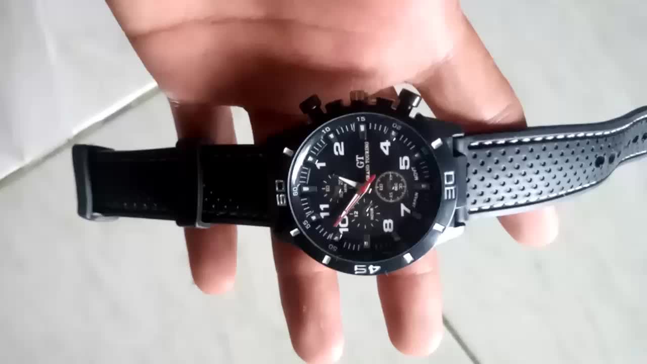 jam tangan chorono analog warna hitam tampilan mewah elegant