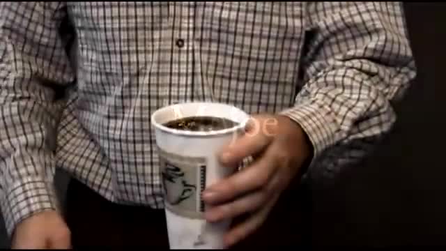 Mojoe by John Kennedy - Sulap Menghilangkan Kopi