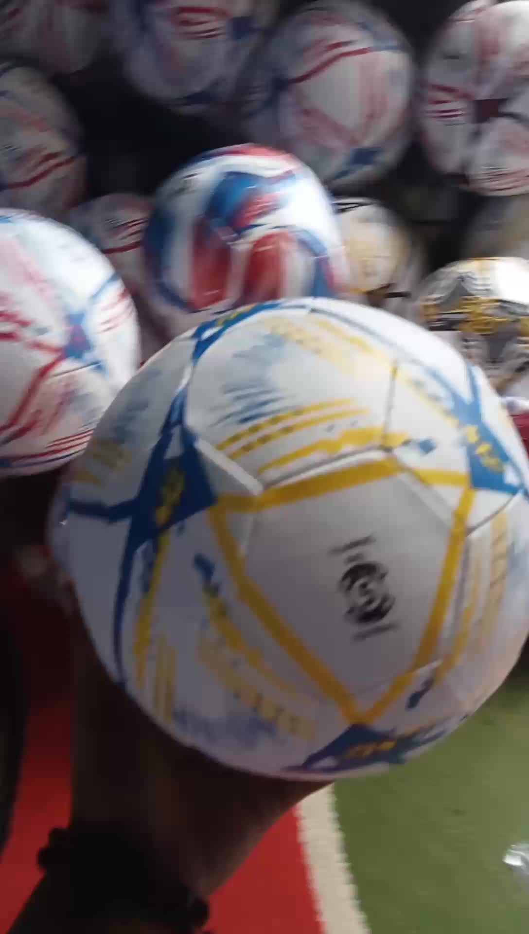 BOLA SEPAK UNTUK ANAK BOLA KAKI BOLA BLIDER BOLA RINGAN SIZE 5 Ball Outdoor