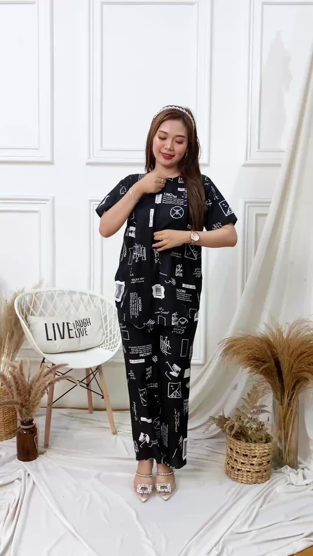 Orlinestore Baju Tidur Wanita Lengan Pendek Celana Panjang Rayon Viscose Motif Piyama Busui dengan Resleting Depan dan Saku Kanan Cocok untuk Berat Badan 40-70 kg Setelan Daster Setelan Daster Setelan Setelan Nyaman