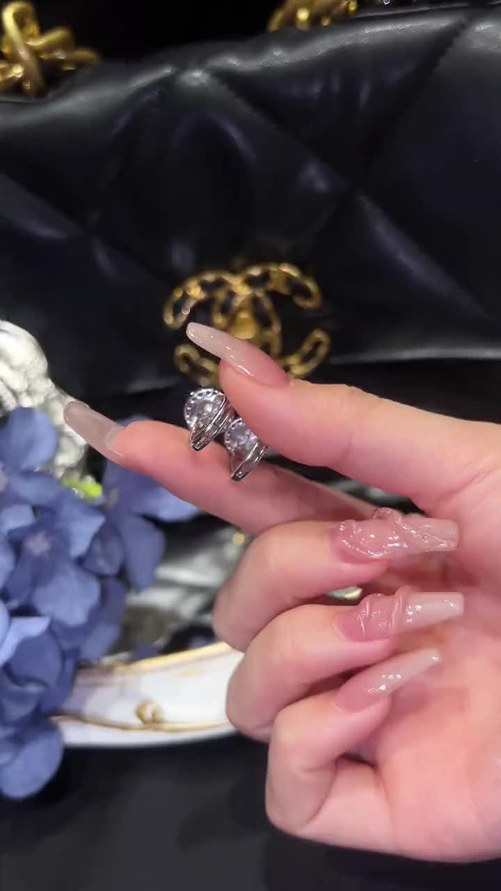 (Bebas beli 2 dapat bonus) COD A90 Anting Zircon pesta cakep titanium simple elegan titanium wanita