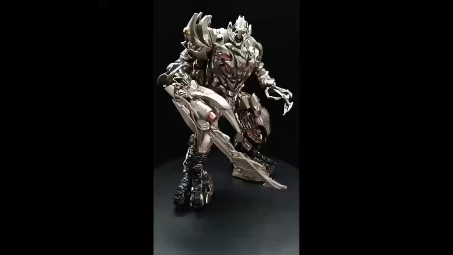 Robot megatron baiwei tw 1029 tank deformation transformers