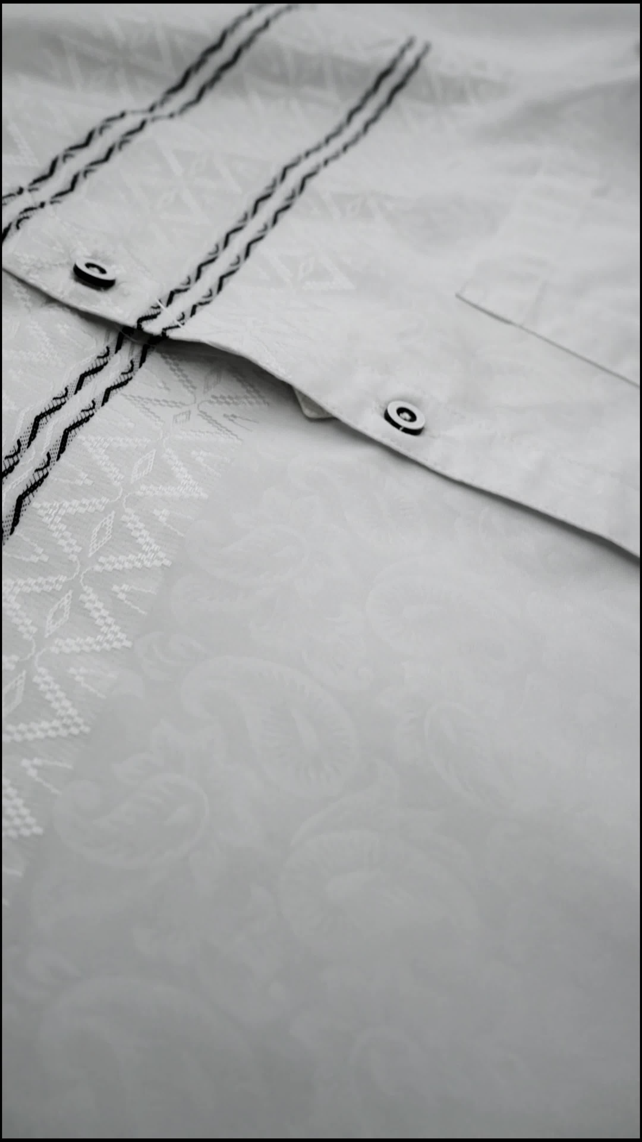 Casella Baju Koko Pria Lengan Pendek Horizontal Emboss Rayyan Edition