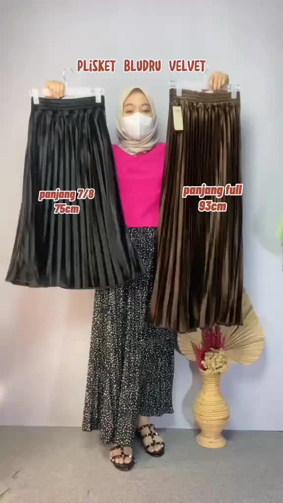 Rok Plisket Bludru Velvet 7/8 Premium Asli Import Style Mewah Elegan Kekinian // Rok Plisket Terbaru Kekinian Nyaman Lembut Tebal Adem Dewasa