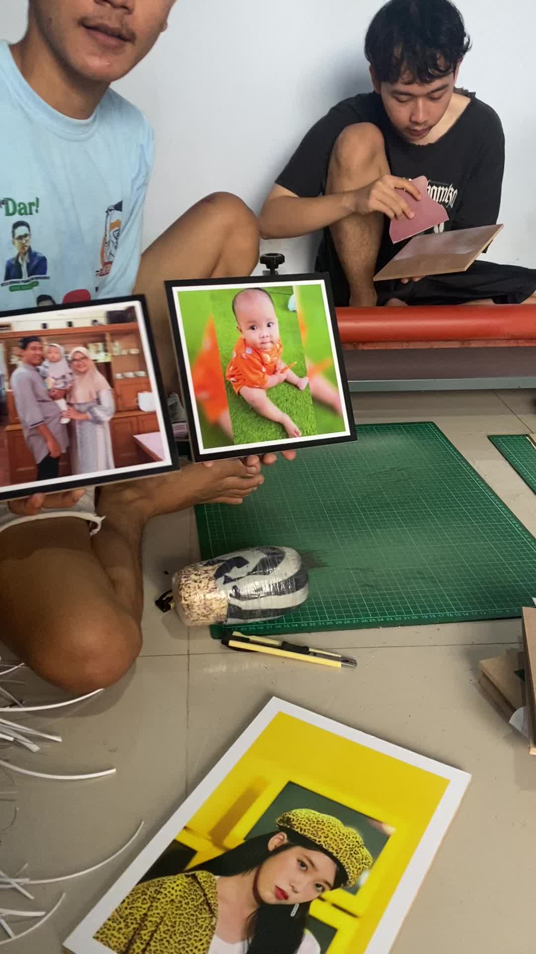 (4 PCS)  8R 20X20 + BINGKAI MDF Dipasang di Dinding Modern foto frame Dekorasi Bukan Musiman dinding Rectangle dinding