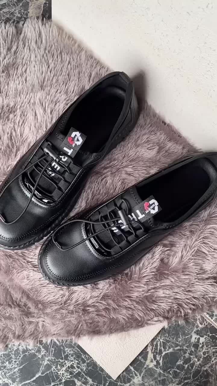 Sepatu pria kasual tali sepatu santai model terbaru shoes model Sepatu Kulit Sintetis Premium