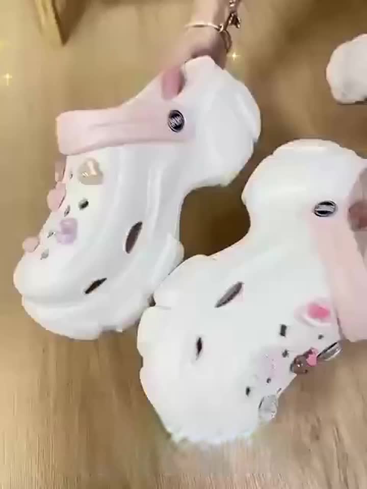 Sandal anak terbaru aksesoris transparan dan lucu, sandal pantai anti slip wanita dengan tinggi  5cm