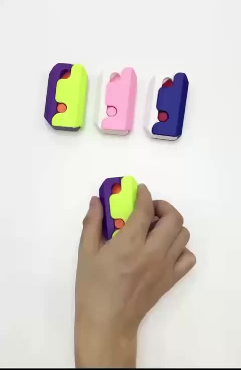 TAIYO Mainan Gravity Carrot Knife 3d Original Fidget Grafitasi Turnip