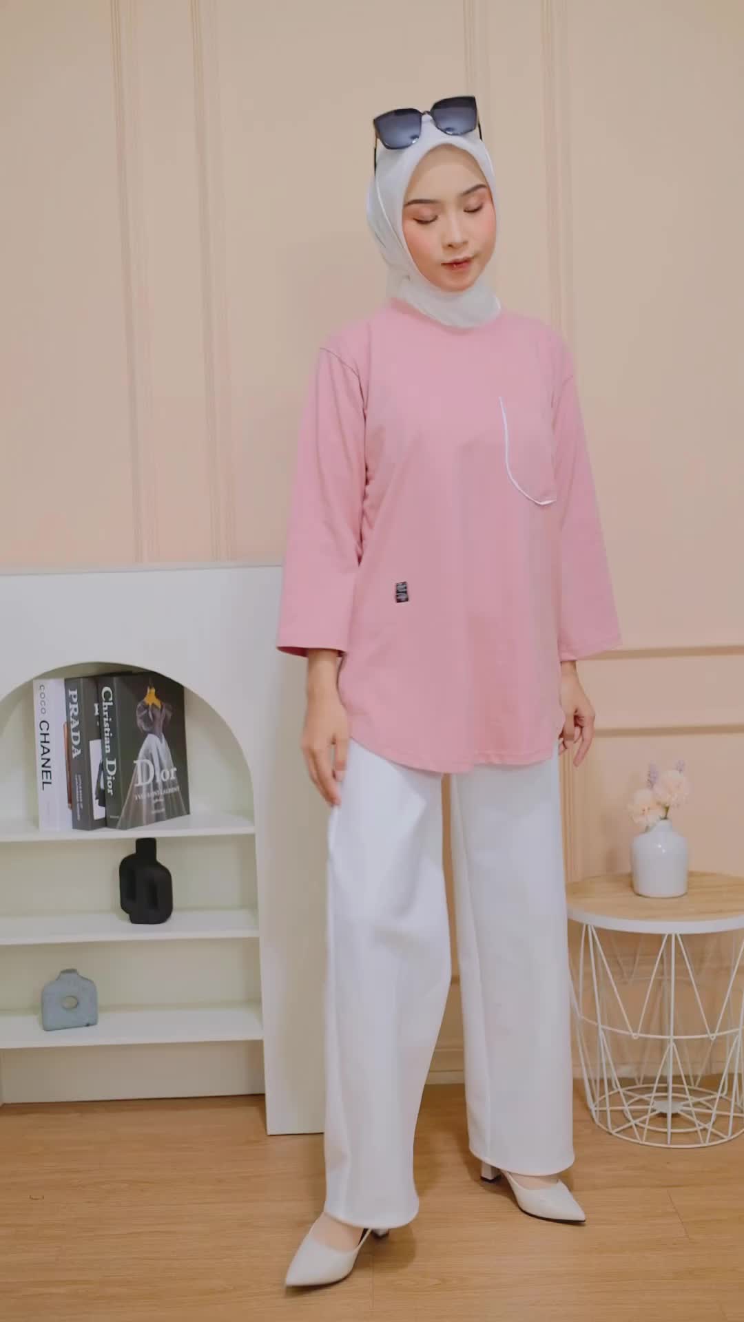 ATASAN KAOS POLOS WANITA OVERSIZE COMBED 20S BY ALISA