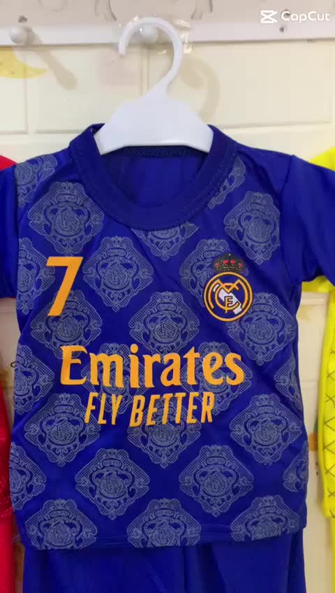 PROMO 3 PASANG STELAN JERSY BOLA ANAK 1-6 TAHUN/BAJU OLAHRAGA ANAK Outdoor Sport