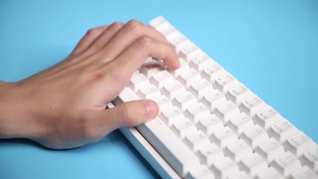 Royal Kludge RK G68 Wireless Mechanical Gaming Keyboard 3 Mode Hotswap Universal Bluetooth