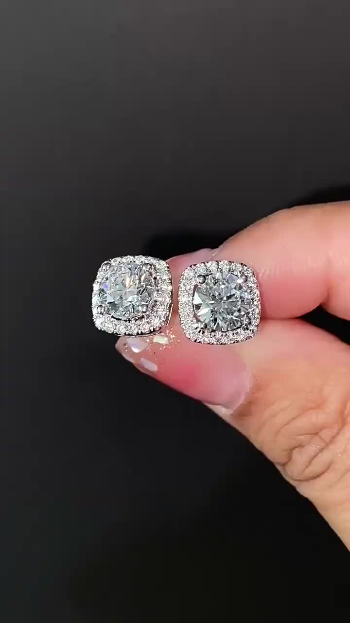 【003Harga telah dibanting, segera di CO】Chard Wake Original Anting Earrings Berkualitas Tinggi Dengan Desain Mewah Yang Elegan Zirconia 1 Carat Sertifikat GRA Kotak Indah  CWE001