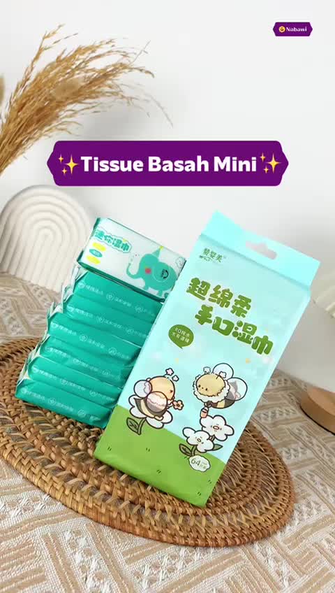 Tissue Basah Mini Wipes 1 Pack Isi 8 Pcs Tisu Basah Kemasan Kecil Motif Tisu Basah Travel Praktis