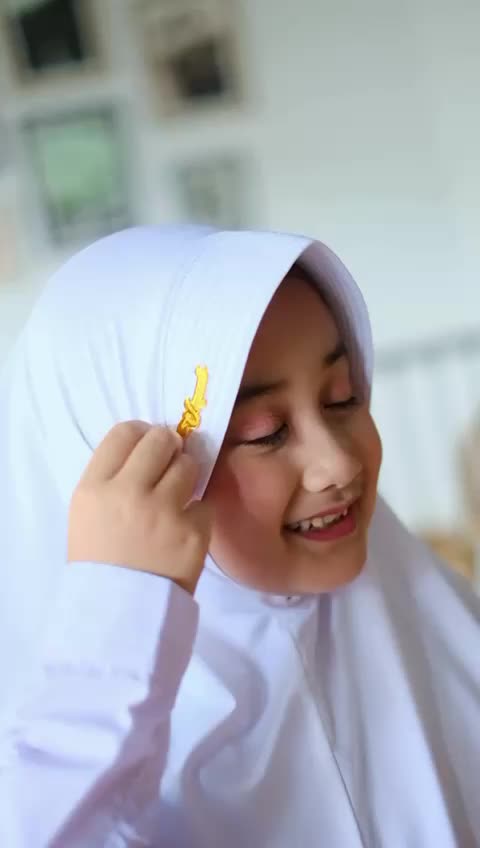Hijab Instan Bergo Pita Kerudung Sekolah Size 4-14 Tahun Jilbab Instan Anak TK Jersey Kerudung Anak Instan Nyaman Terbaru Cantik Muslim Renda