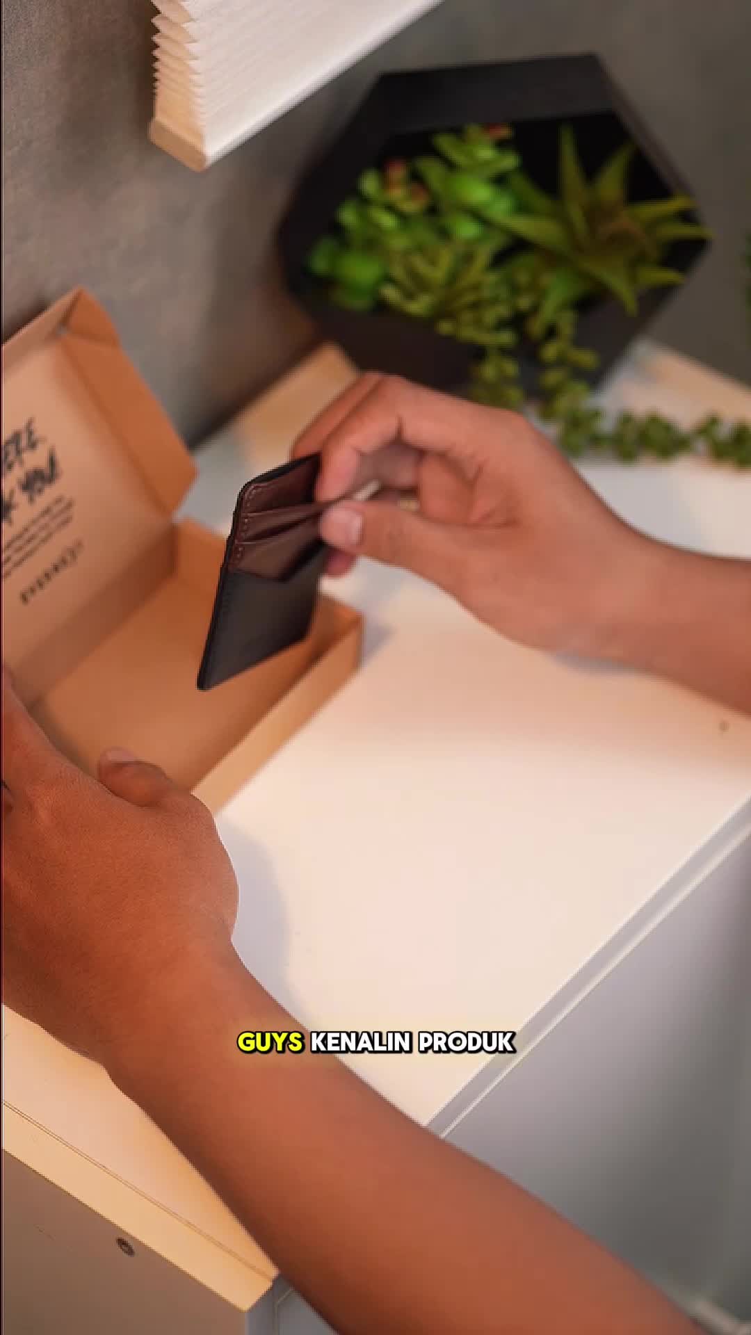 EVERNEXT - Card Holder Premium Lite Pria Dompet Kulit Kartu ATM Pria Dompet Kartu Uang Pria Card Holder Tipis Mini