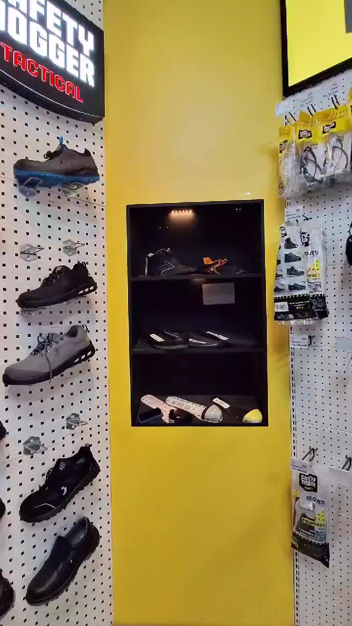 Safety Jogger Works Sepatu Safety Jogger Dakar EW S3 Leather Extra Wide Fit Toe Cap Besi & Sol Anti Penetrasi Baja Tahan Air SRC ESD Kekuatan Kenyamanan Optimal