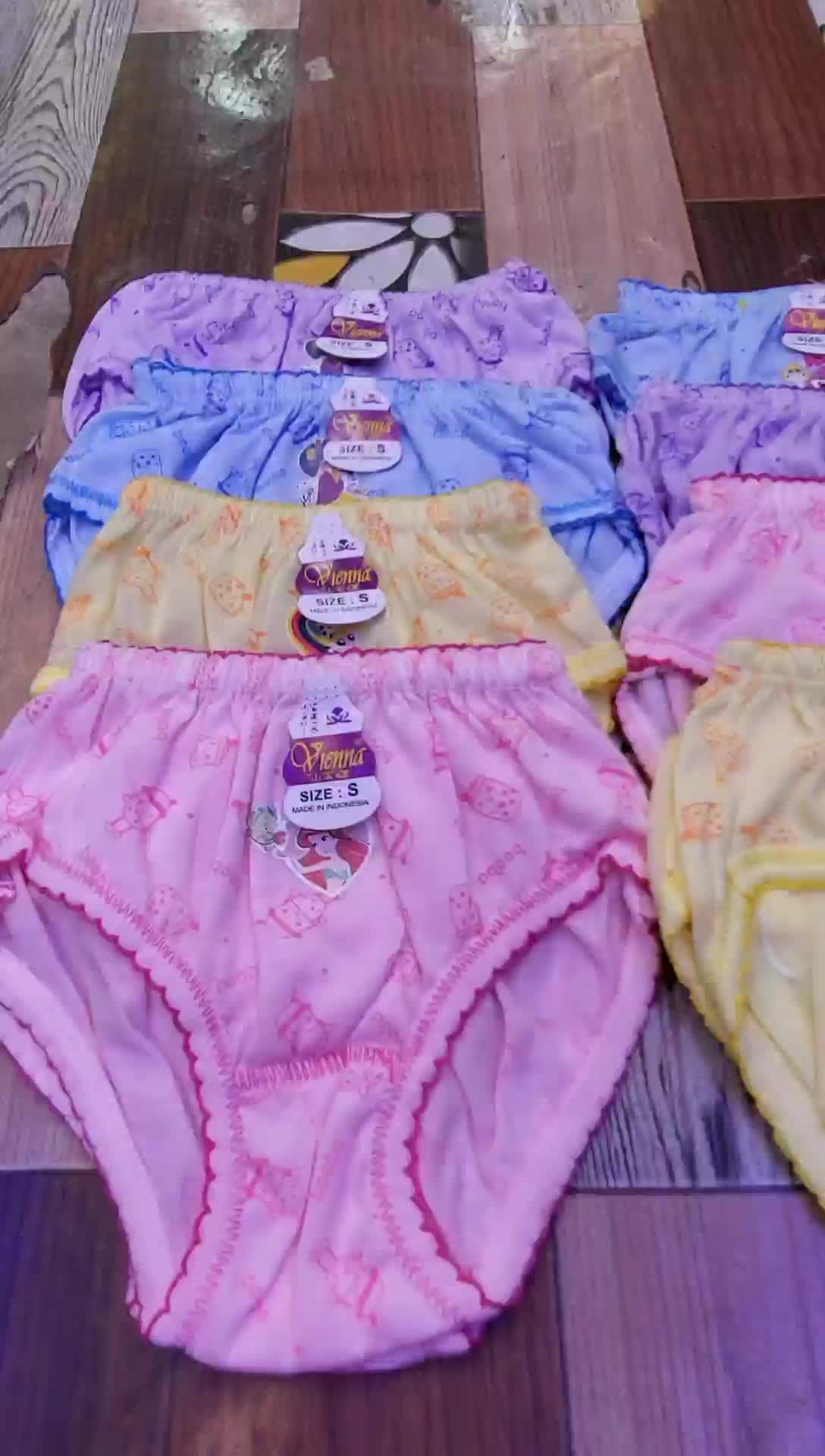 Cd Celana Dalam Anak Perempuan Cewek S M L Xl 6-12 Pcs