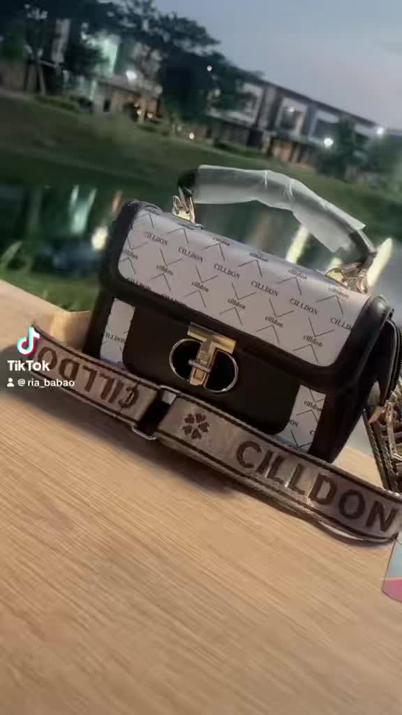 Tas wanita hand bag/tas selempang/tas fashion wanita jangan dicuci zira pink + wallet Cewek tas  sabit tali sling Traditional Jangan Dicuci tali sling ph001-hitam shoulder bag