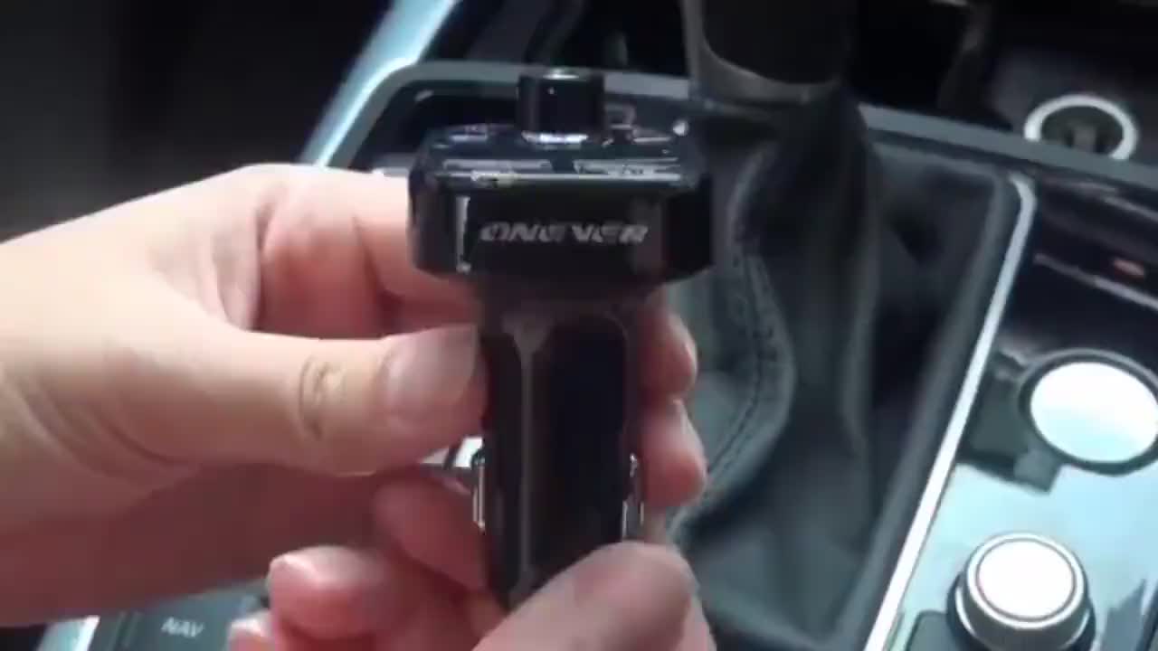 X8 FM Transmitter Bluetooth Modulator Mobil Car Charger Dual Port USB + MP3 Player + Aux 5.0 TF Slot