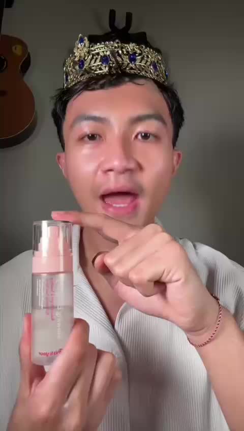 [HEMAT PACK] This is Your - Protecting Glow Paket 2pcs Skin Care Face Spray & Protecting Day Cream | Membantu Mencerahkan & Melembabkan Wajah Mengandung Niacinimide 2% Day Cream Mengandung Pomegrante Extract dan SPF 30 PA ++ Melindungi Wajah dari Sinar UV