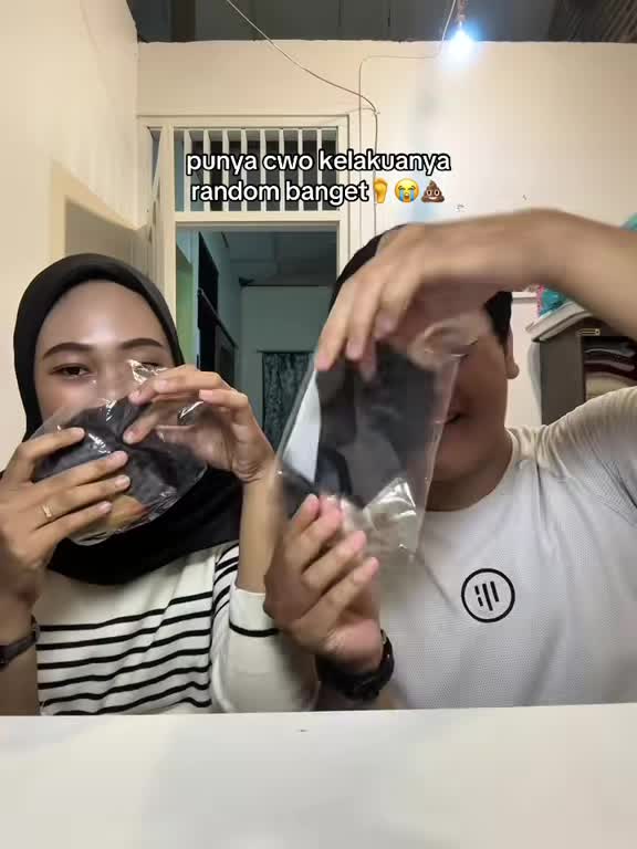 TOYBEBE Topeng 3d Manusia Masker Motor Nailong Pelindung Sinar Matahari Topeng Lucu Wajah Nyata-Headwear Lucuuntuk Naik Motor Couple Mask Bisa Melihat Ke Luar Mainan Mancing