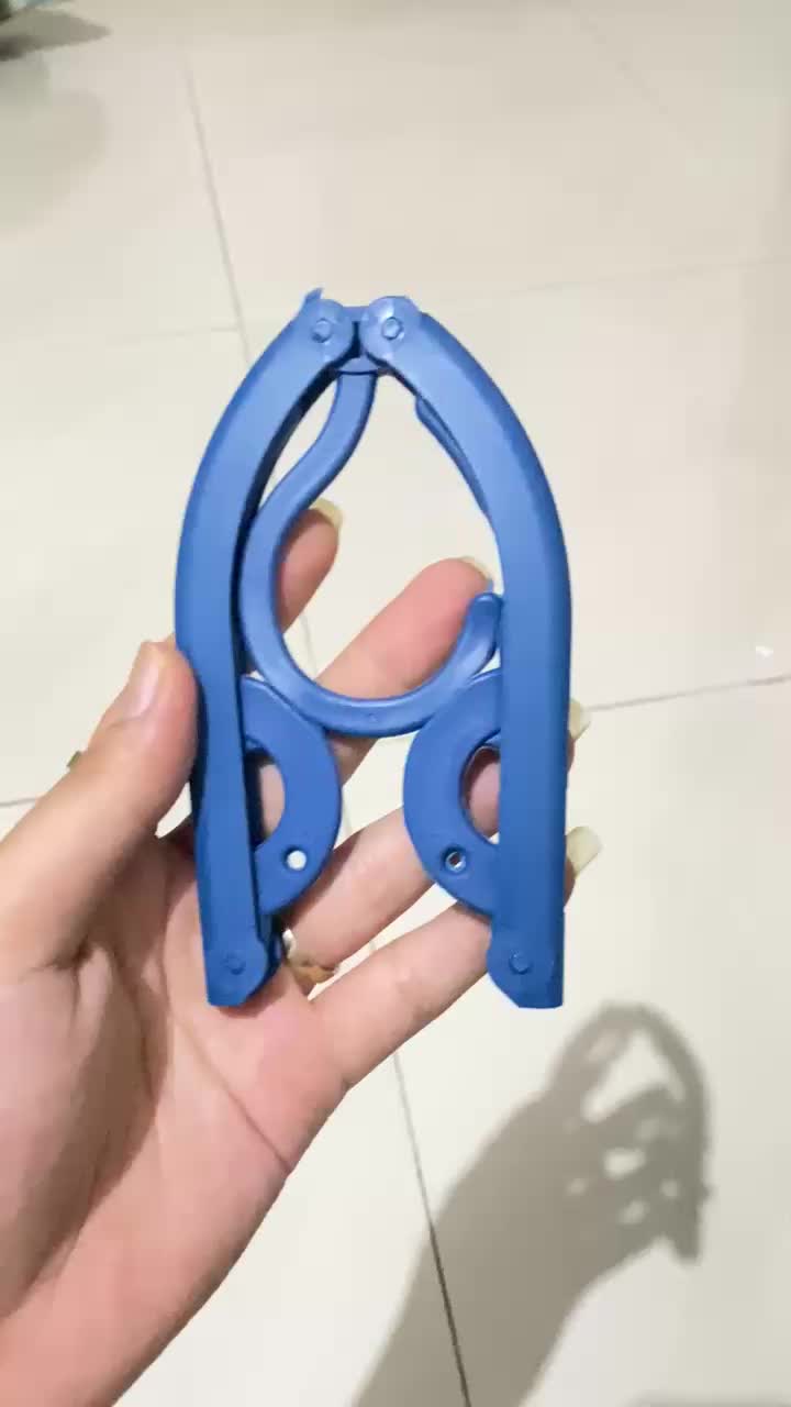 24 PCS Hanger lipat Portabel Gantungan Baju Travel Pakaian Kaos Kaki Plastik Tebal Jemuran Laundry Celana Anak Anti Karat Dewasa Praktis Jas Dress Wanita Folding Multifungsi Travelling Portable