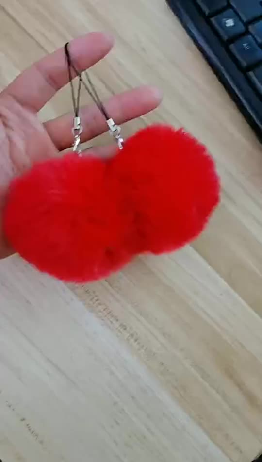 HUMAIRA Gantungan Handphone Cantolan HP Pompom Bulu - CC020