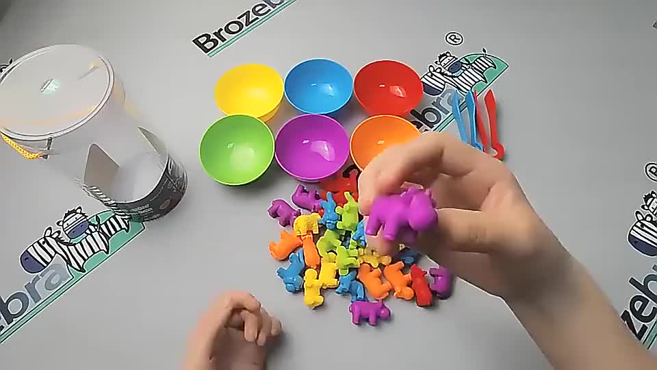 36/48/56 Buah Mainan Anak-anak Penyortiran Warna Mengidentifikasi Warna untuk Anak-anak Kecil Permainan Montessori dengan Mangkuk Penyortiran Gratis dan 2 Pinset