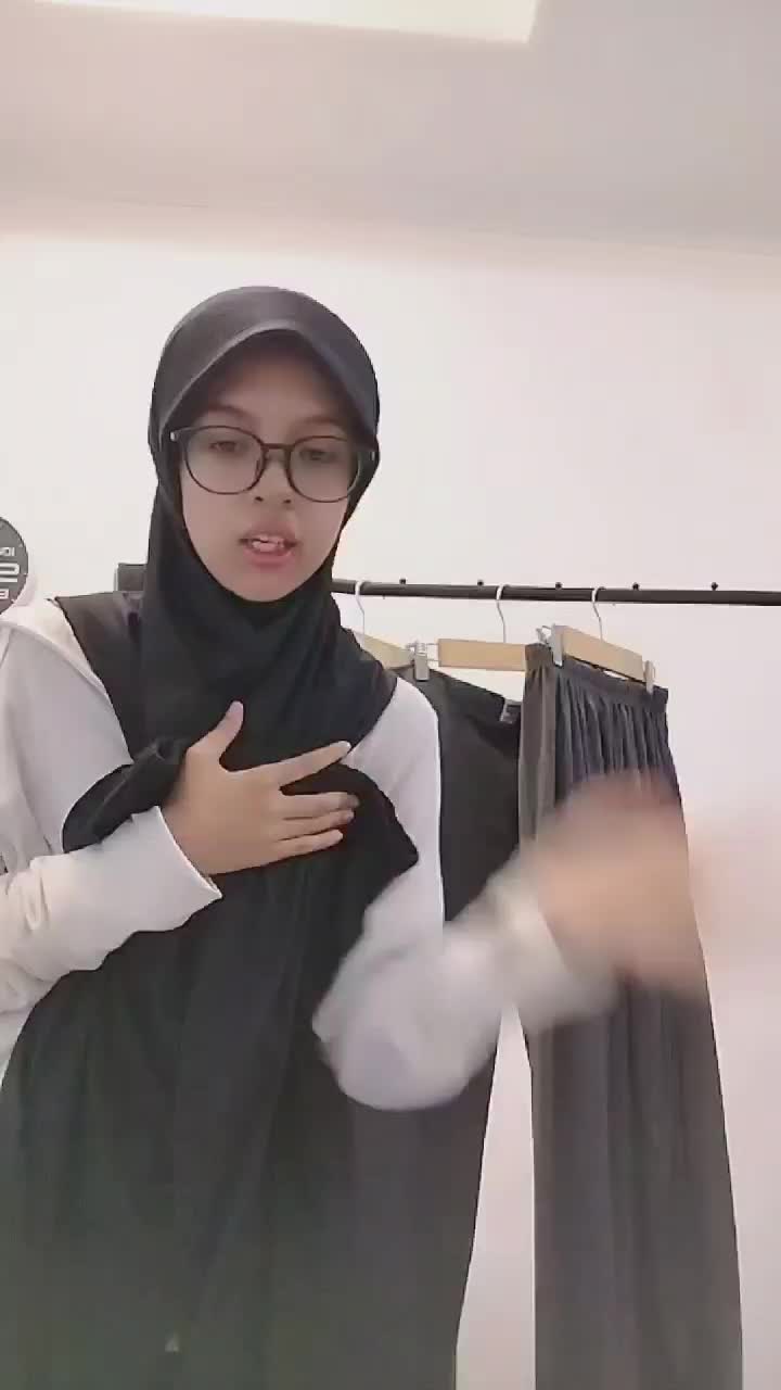 Celana Kerut / Celamis Kerut / Celana Inner Gamis Kerut / Celana Dalaman Gamis Kerut Bahan Kaos