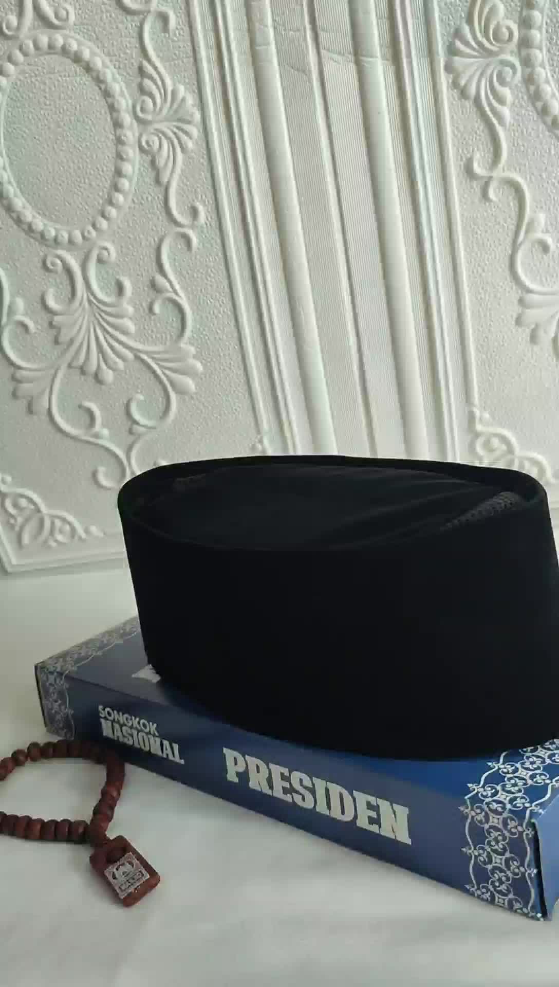 PECI SONGKOK KOPIAH HITAM POLOS AC MURAH BERKUALITAS TINGGI 9CM BERBAHAN BELUDRU CONTESTA SUPER - PECI PRIA MODEL TERBARU ANAK-ANAK DAN DEWASA BISA COD BAYAR DITEMPAT Lembut Muslim Nyaman Santri Haji Topi Motif