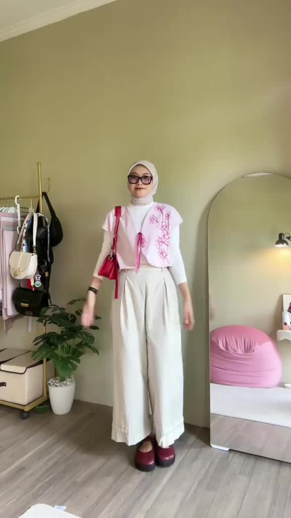 Haiclo Bosnia Pants Kulot Wanita dengan Kancing dan Lingkar Panggul 104-128cm Panjang Basic Celana Formal Kerja Kantor Hitam