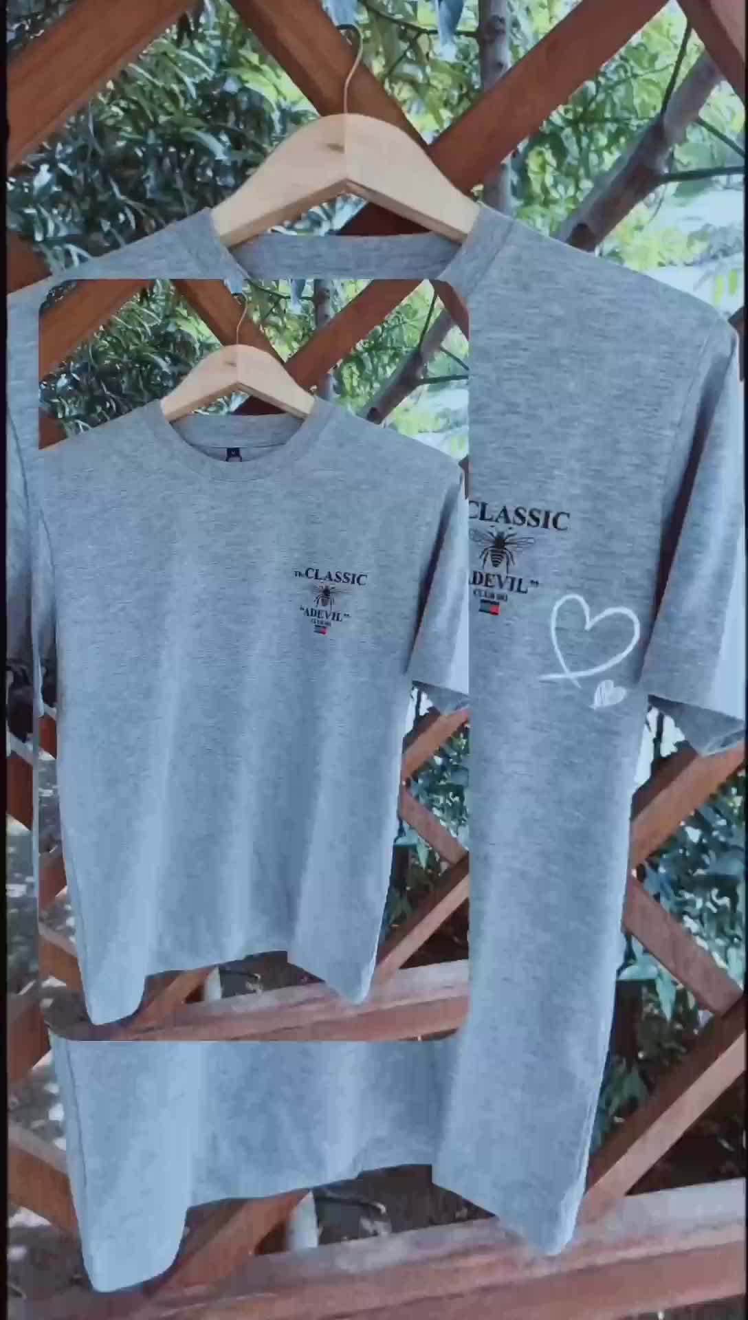 Kaos Pria Distro Adevil Abu Misty Round Neck Katun Tebal 24s