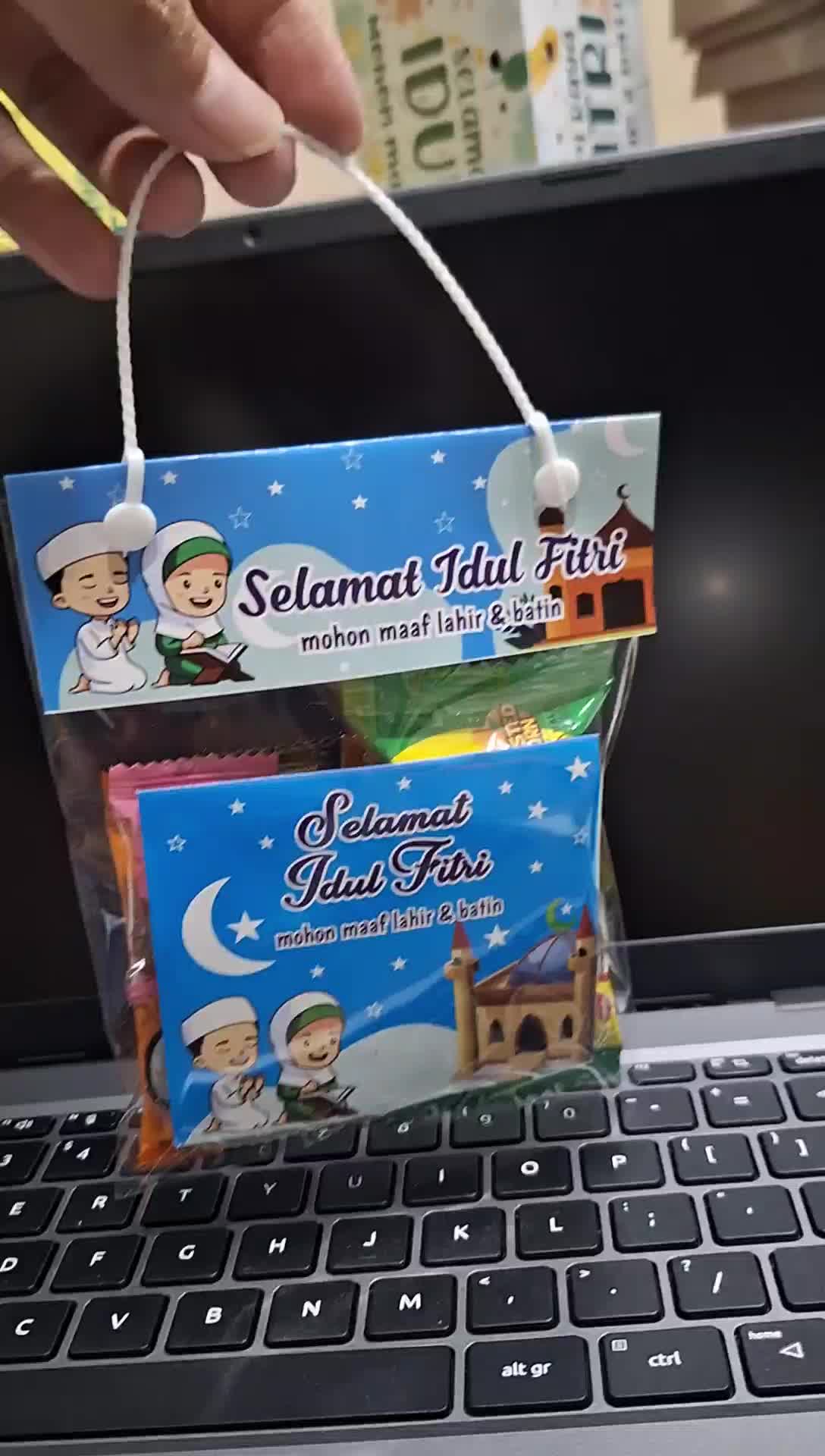 10 Pcs Plastik Snack Lebaran + 10 Pcs Amplop Lebaran Ukuran Kecil Medium, Satu Paket Harga 10.900 Hadiah Angpao Hari Raya Idul Fitri