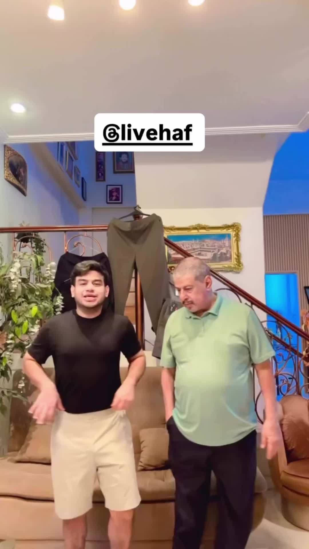 Livehaf - Tapered Flex Shorts