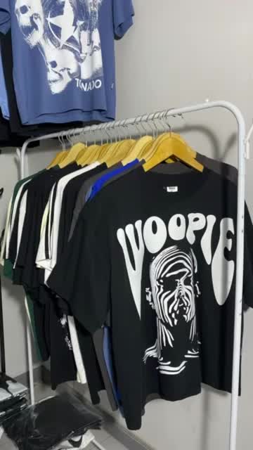 Kaos Distro Woopie Project Crop Boxy Tee - Lengan Pendek - Katun Combed 20s - Panjang, Sablon Plastisol Baju Oversize Unisex Keren Tshirt Atasan Cewek cowok Pria Wanita baju  oversize Hitam Polos tshirt boxy Digital Printing baju distro kaos boxy