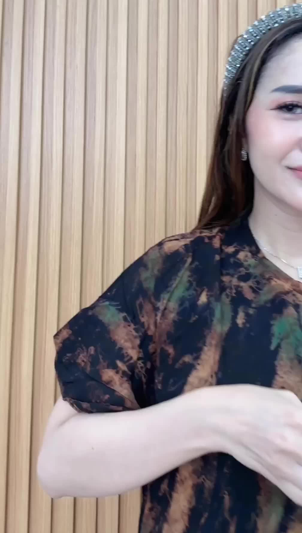 DASTER CANTIK DASTER TERBARU DASTER VIRAL DASTER TERLARIS BATIK AYUZARA Busui Nyaman Rayon Abstrak Tebal Panjang Kancing Wanita