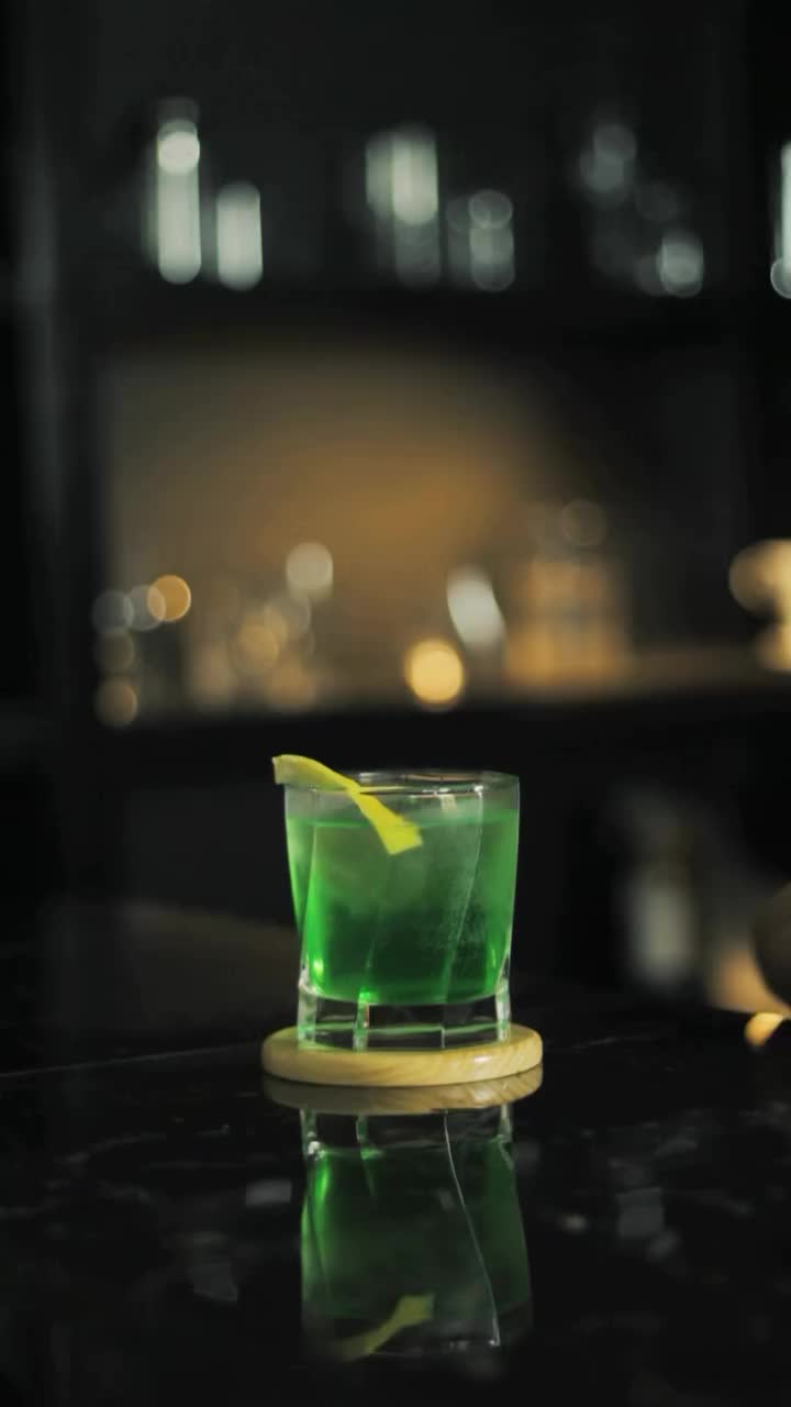 Jingga Green Apple Syrup 1000 ml - Sirup Rasa Apel hijau untuk Mocktail dan Cocktail