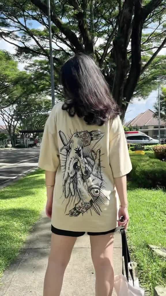 OVERSIZED T-Shirt GVRL " HAND OF ART " | Kaos Oversize Unisex | Cotton Combat 24s Tebal | Baju Distro Pria Dan Wanita Hitam Kain Combed Sablon Lembut Polos