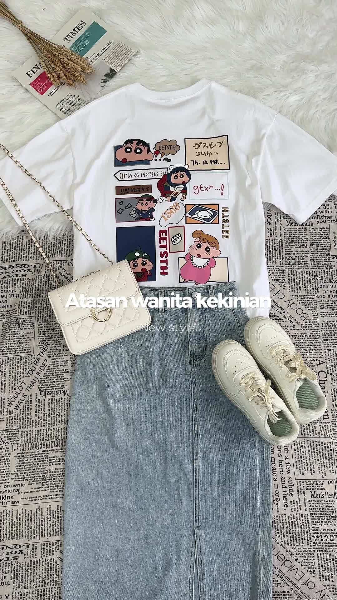 Lovful Premium Kaos Lengan Pendek Kainlembut ideoitfit Oversize coretan kartun T-shirt Atasan Baju Korean Style C001 Lembutdannyaman gayasantai kaoskekinian Wanita Panjang Katun Putih