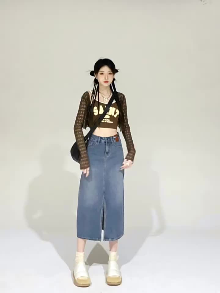 Rok Denim Retro untuk Wanita Musim Panas 2024 Rok Celah Panjang Menengah Pinggul A-line Pelangsing Pinggang Tinggi Baru Jeans  Casual Biru