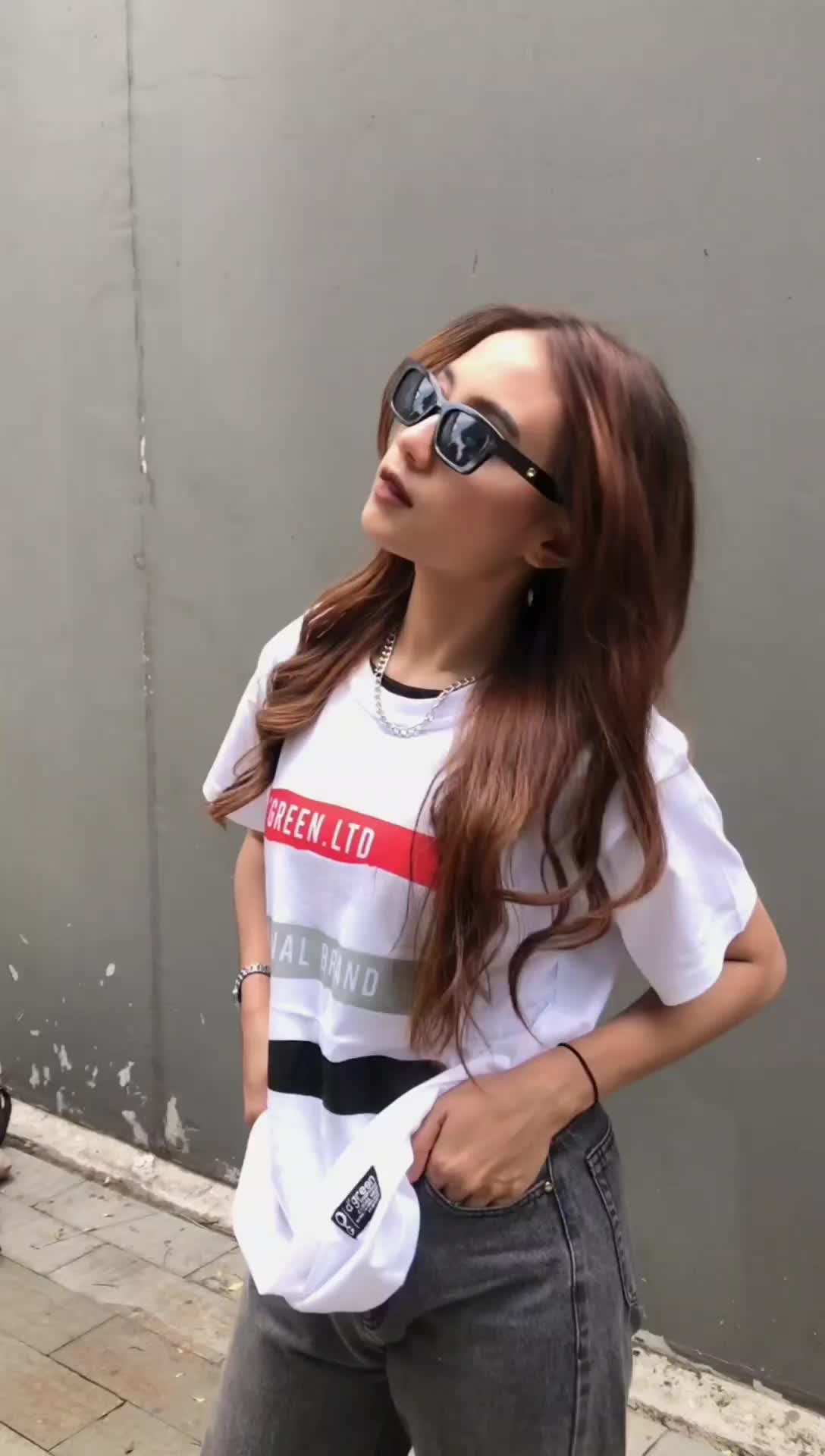 Baju Kaos Distro Pria Kasual keren terbaru D`GREEN Motif RED GREY BLACK Kain Katun Combed 30s