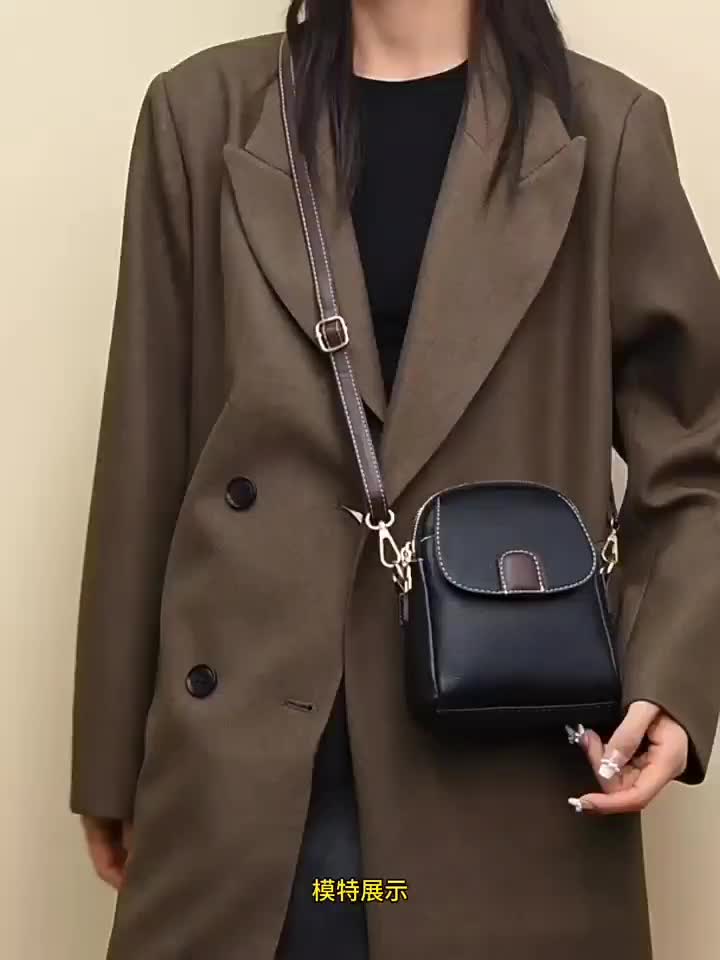 Tas Selempang Wanita Mini Kekinian Model Terbaru untuk Handphone dan Kosmetik