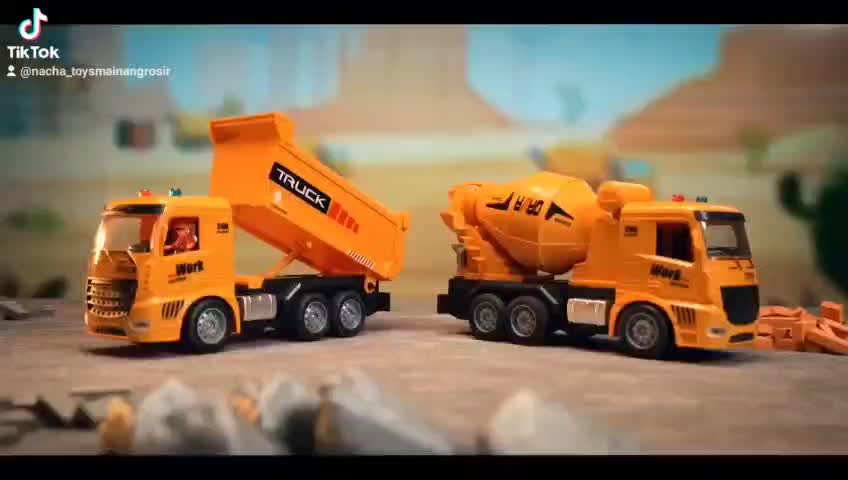 MAINAN RC DUMP TRUK PASIR REMOTE CONTROL