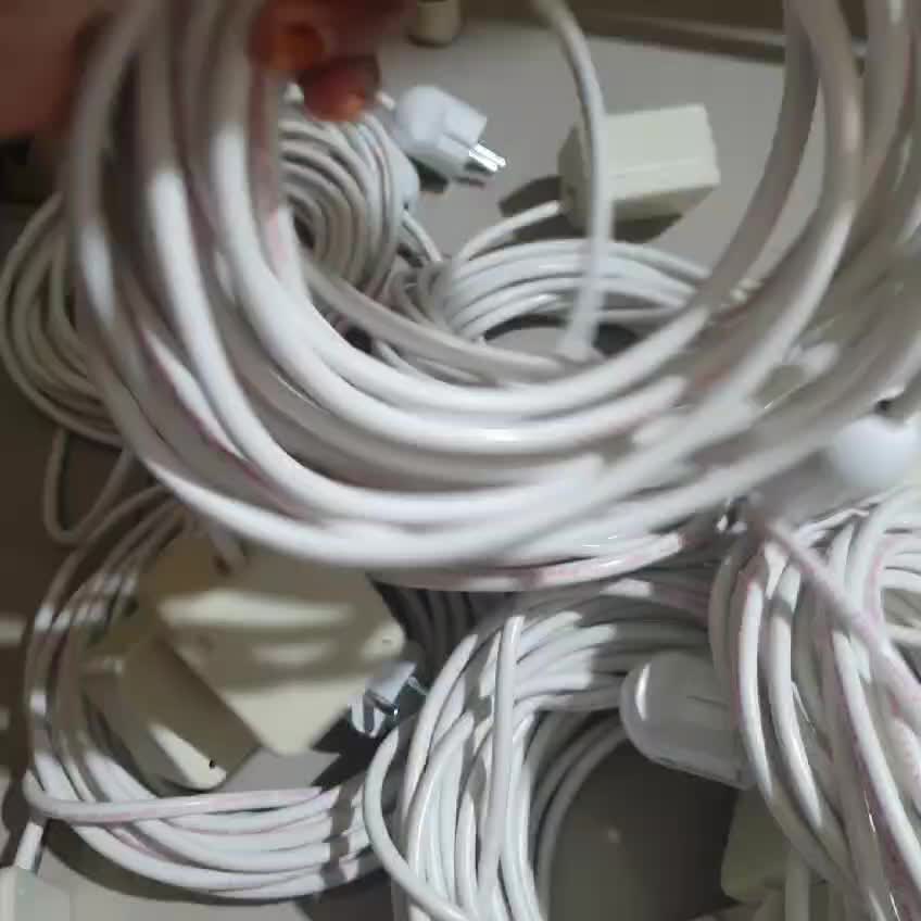 UTICON STOP KONTAK 4 LUBANG + KABEL SNI 1 - 10 METER / KABEL ROLL UTICON 4 LBG