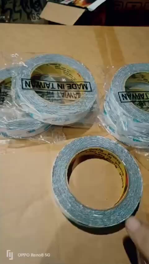 DOUBLE TAPE LEM BOLAK BALIK 3M PUTIH/FOAM TAPE ISOLASI BUSA 20MMx4,5M