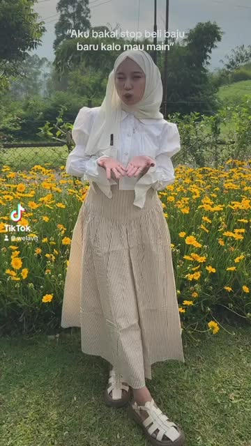 YEORIN STRIPE SKIRT | ROK STRIPE | ROK DAILY
