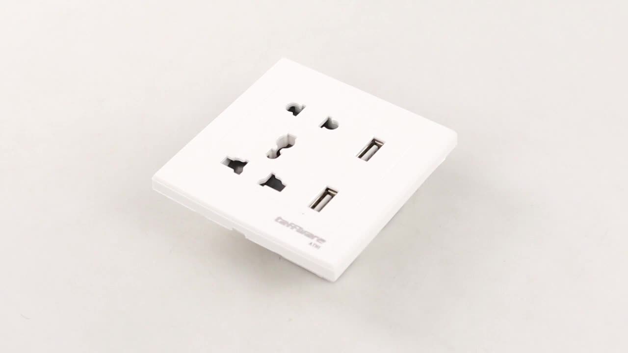 Wallplug Universal / stopkontak colokan listrik + 2 USB charger G971