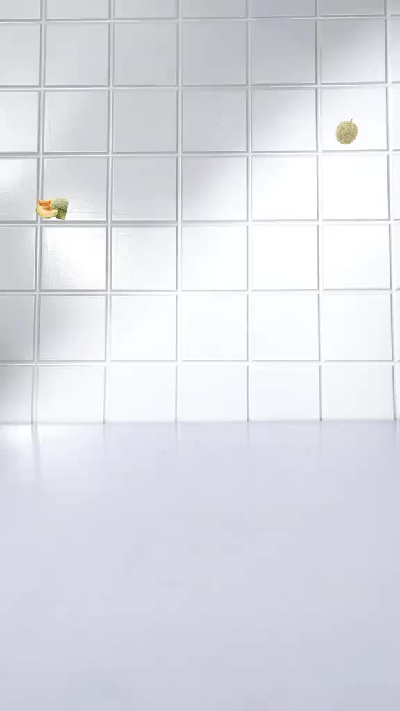 LIORA Kids Shower & Shampoo Melon 300 ML | Perawatan Rambut & Tubuh Anak, Membersihkan & Melembapkan dengan Formula Lembut & Wangi Menyenangkan