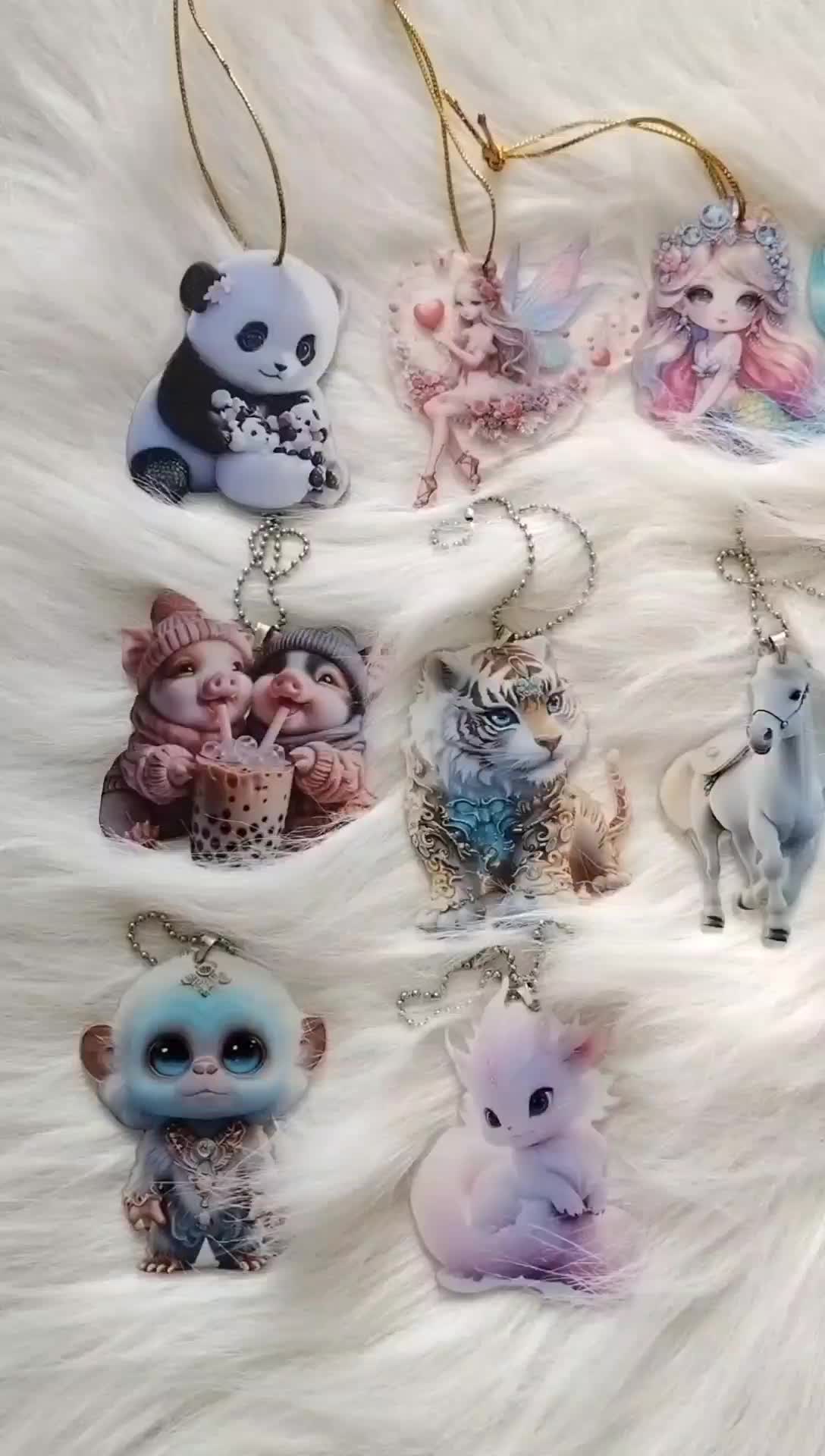 (BUKAN BONEKA) Akrilik Gantungan kunci karakter hewan imut 2D gantungan tas Mainan